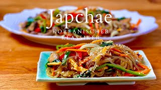 Japchae 잡채 Koreanische Glasnudeln mit verschiedenem Gemüse  Asiatische Küche  Japchae Rezept [upl. by Anawk652]