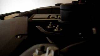 BMW 325i LCI E93 2010 screaming sound [upl. by Atekihs]