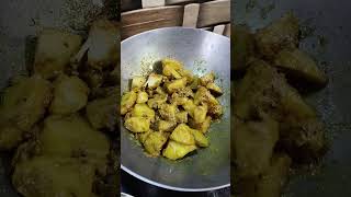 Ful kopi aalu diye patla machher jholdelicious public viralshorts [upl. by Volotta]