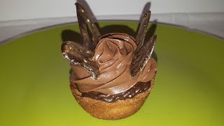 CECI NEST PAS UN CUPCAKE Tartelettes tout choco façon cupcake de la mort qui tue [upl. by Anitrebla]