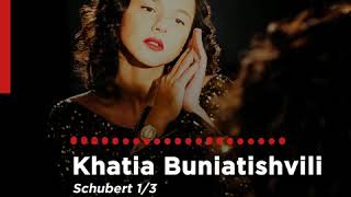 Khatia Buniatishvili nous parle de Schubert  13 [upl. by Eenaffit]