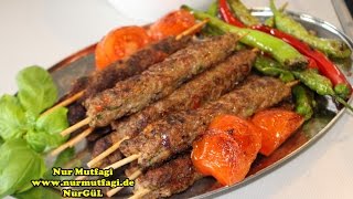 Tavada Sis Kebab tarifi  Nurmutfagi tarifleri [upl. by Celeski]