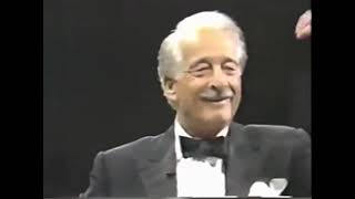 Victor Borge chef dorchestre parodie musique classique [upl. by Areid525]