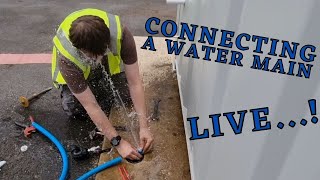 Connecting A LIVE Water Supply And A Quick 2 Port Change [upl. by Relyk]