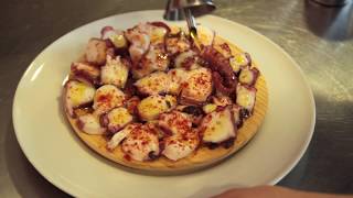 Receta de Pulpo á Feira a la Gallega 🐙 con pulpo congelado ya cocido [upl. by Ynnatirb534]