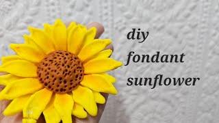 diy fondant sunflower complete tutorial diy fondant craft cakedecorating [upl. by Alessandra]