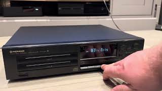 Pioneer Twin Compact Disc Player Model PDZ72T Demo [upl. by Quirk]