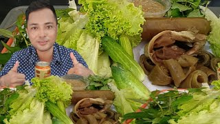 Eating Boiled Cowskin ampPig bellyVegetablesProhok SauceMukbang eating thouson4230 [upl. by Amethist]