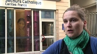 Les Roms stigmatisés et fragilisés selon le Secours catholique [upl. by Barbarese]