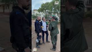 Un policía se emociona al agradecer a Alsina su presencia en Alfafar [upl. by Cob]