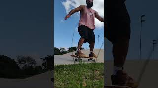 Frontside Kickflip e Frontside Flip Reverse skateboarding skateboard skate [upl. by Jase358]