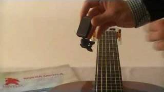 Afinador Guitarra Fzone Ft556g Led  Instrucciones RiveramusicaCOM [upl. by Mehs]