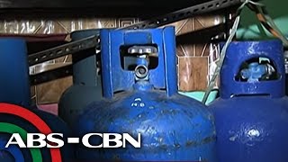 TV Patrol Bigtime rollback sa presyo ng LPG at produktong petrolyo [upl. by Josefa]