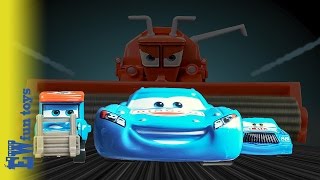 Lightning McQueen DINOCO Race getting beat Chick hick Mater Frank chasing dream Disney Cars Toys [upl. by Cardie995]