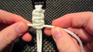 Easy Paracord Bracelet Tutorial [upl. by Edward]