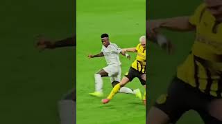 Vinicius Junior on the pressure football realmadrid shorts predatorphoenix [upl. by Robbert]