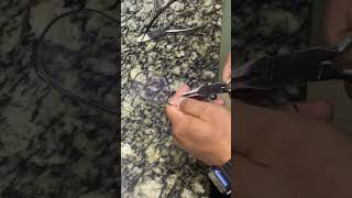 How to Adjusting notepad of glasses [upl. by Infeld]