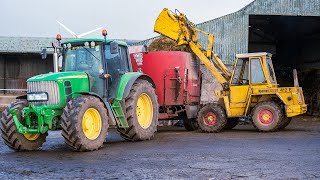 Mighty Kramer 412 E Feeding away at 39 years old  Cattle Feeding [upl. by Abraham132]