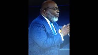 Bishop T D Jakes says curse word during sermon [upl. by Dulciana]