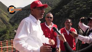 Presidente Vizcarra supervisa puente El Tingo en Cajamarca [upl. by Inattyrb]