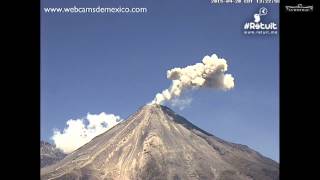 Colima Volcano 42015 1156am quotUFO Escapes Craterquot LVWOTWoF [upl. by Kip]