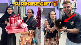 Farro ki Ammi Ko Mila Big Surprise Gift 🎁 Thank you Kitchen Master 😍 [upl. by Destinee]