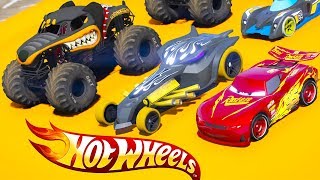 NEXT GEN CARS 3 HOT WHEELS BEACH WATERPARK PARKOUR RACE [upl. by Oigimer]