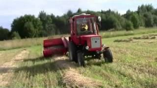 Prasowanie słomy 2013 T3069 MTZ82 MTZ08 [upl. by Ttocserp]