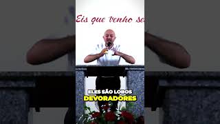 Desse tipo de igreja eu passo é longe [upl. by Baynebridge]