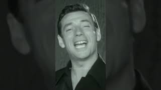 Yves Montand quotLa Chansonnettequot chanson [upl. by Ayaros600]