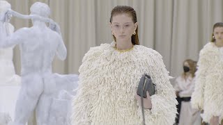 Jil Sander  Fall Winter 20222023  Full Show [upl. by Khajeh722]