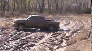 07 silverado z71 mudding [upl. by Buiron740]