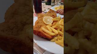 Schnitzel schnitzel essen lecker [upl. by Henning]