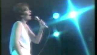 Maureen McGovern sings Superman [upl. by Shaya876]