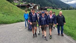 29 Jahre Zillertaler Haderlumpen  Fanwanderung durchs Zillertal 2016 [upl. by Gnuhc]