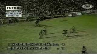 Gol de Bochini a Estudiantes  Relato imperdible de Victor Hugo Morales [upl. by Erle]