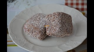 Lamingtons Čupavci punjeni sa šumskim voćem  Sašina kuhinja [upl. by Euqinomad720]