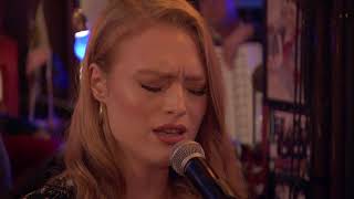 Freya Ridings quotLost Without Youquot  live quotInas Nachtquot 217 2018 [upl. by Essy]