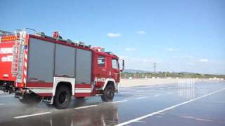 Feuerwehr Traun Fahrtechniktraining Fahrsicherheitstraining [upl. by Alimrahs271]