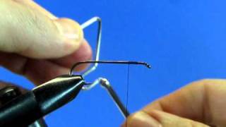 Beginner Fly Tying Tips  Part 2 Three Essential Techniques Every Fly Tier Needs to Know [upl. by Ryder]