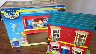 EARLY LEARNING CENTREELC EXCLUSIVE HAPPYLAND HAPPY HOUSE PLAY SET AS PART OF HAPPYLAND [upl. by Ettelimay337]