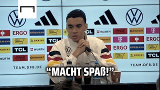 Zu viele Fouls gegen Musiala Der schmunzelt quotEin bisschen Rummeckernquot 👀😂 [upl. by Tertias816]