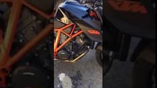 KTM Superduke 1290 Akrapovic Bodis Decat [upl. by Sax]