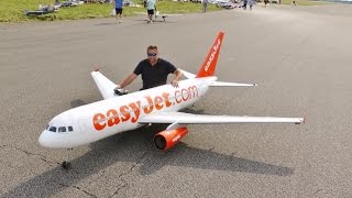 GIANT RC 19 SCALE quotEASYJETquot AIRBUS A319 AIRLINER  ANDY LMA RAF ELVINGTON AIRSHOW  2015 [upl. by Notneiuq]