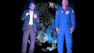 Holographic Appearance of NASA Astronaut Leland Melvin amp Mos [upl. by Ehcropal]