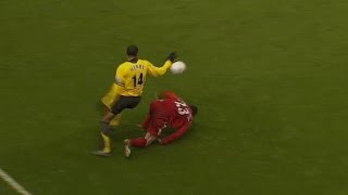 Thierry Henry crazy run vs Jamie Carragher [upl. by Tiphane]