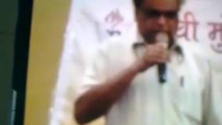 Dinesh Kamath sings at Imperial Banquet Hall at Raghuleela Mall Vashi [upl. by Yarled]