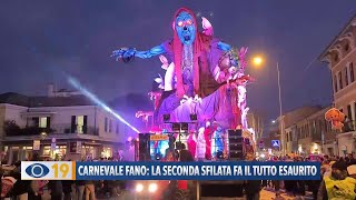 Carnevale Fano 2024 la seconda sfilata fa il tutto esaurito [upl. by Nosac293]