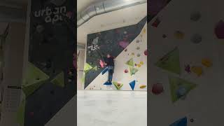 bouldern urbanapesnorderstedt blaue 58 Sektor 9 [upl. by Aynek]