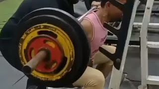 130 KG SQUAT bodybuildingmotivation powerliftingmotivation gym strength [upl. by Boucher]